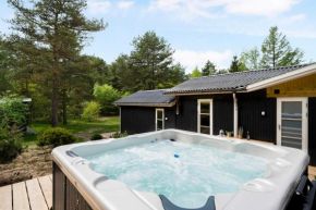 Nice Home In Ebeltoft With 3 Bedrooms And Wifi, Ebeltoft